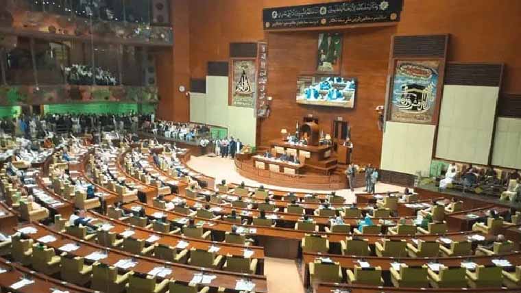 نئے صوبے،سندھ اسمبلی کی قرار داد،حکومت کی اتحادی متحدہ،پیپلز پارٹی  آمنے سامنے،الزامات 