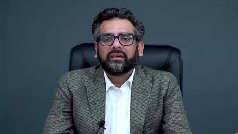 پنجاب : سیلاب متاثرین  ریلیف سے محروم، وزیراعلیٰ  نے جہاز خرید لیا:مزمل اسلم 