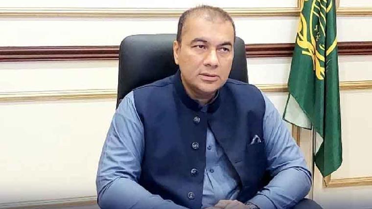 چیئرمین سی ڈی اے کا رمضان سہولت بازار کا دورہ ،قیمتوں کا جائزہ 