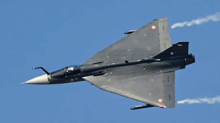 پے درپے حادثات :بھارتی تیجس  لڑاکا طیاروں کا پورا فلیٹ گراؤنڈ 