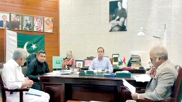 کراچی چڑیا گھر اور سفاری پارک میں مزید بہتری کا فیصلہ 