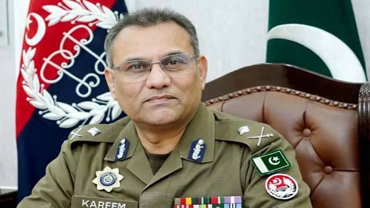 آئی جی کی بھکر حملے میں  زخمی پولیو ورکر کی عیادت 