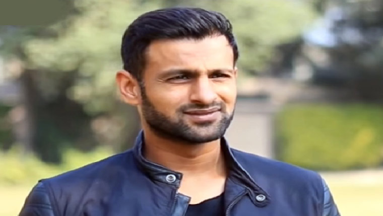 شاداب پاکستان کے اگلے ٹی 20 کپتان ہونگے ،شعیب ملک کا دعویٰ