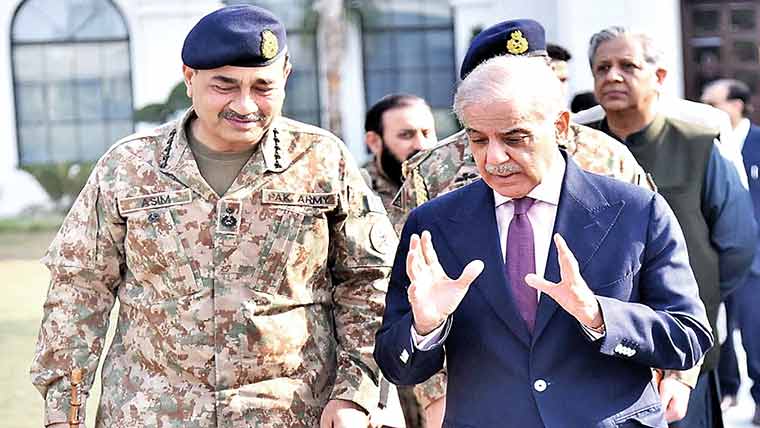 افغان  سر  زمین  کا  پاکستان  کیخلاف  استعمال  نا  قابل  قبول ،سمجھوتہ  نہیں ہوگا:شہباز  شریف