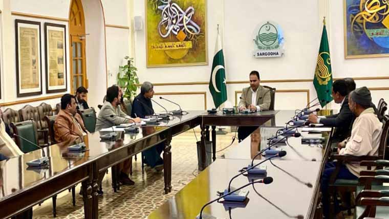 فیکٹری مالکان کو کینو کے کاشتکاروں کیساتھ تعاون کرنے کی ہدایت جاری 