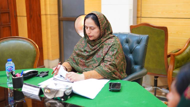 ڈسٹرکٹ ہسپتال میں لائٹنگ،انتظامات بہتر بنانے کا حکم 