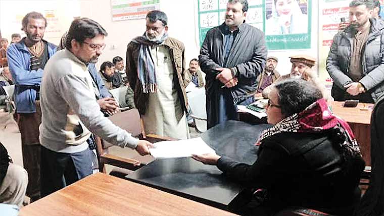 اسسٹنٹ کمشنر شورکوٹ کا بھی عوامی ریونیو خدمت کچہری کا انعقاد