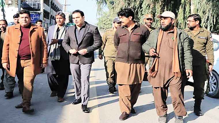 میانوالی:ڈپٹی کمشنر کا اربن بیوٹیفکیشن پروجیکٹ کا دورہ