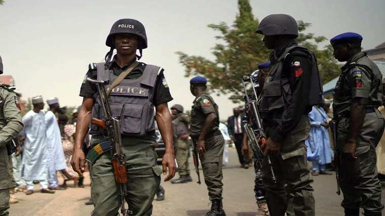 نائیجیریا :مسلح گروہوں کا حملہ 30 افراد ہلاک،کئی اغوا 