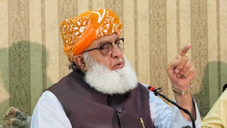 فضل الرحمن کی بنگلہ دیشی سفارتخانے  جاکر قونصلر سے ملاقات خالدہ ضیا کے انتقال پر تعزیت