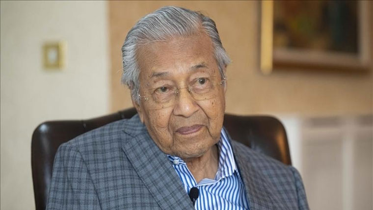  سابق ملائیشین وزیراعظم مہاتیر محمد گھر میں گر کر زخمی ،ہسپتال داخل 