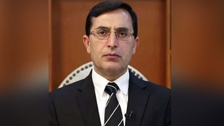 بات 5 بڑوں تک آئی ہے تو  مذاکرات کی نہ ہی سمجھیں ،بیرسٹر گوہر