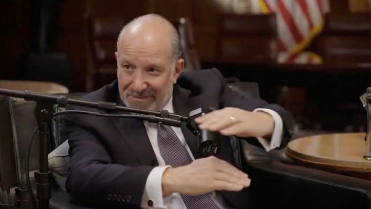 مودی کے ٹرمپ کو کال نہ کرنے  کیوجہ سے تجارتی معاہدہ رک  گیا :امریکی وزیر تجارت 