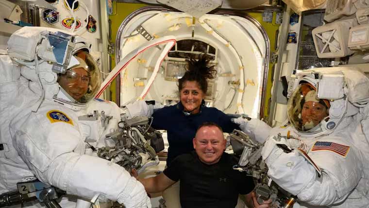  بین الاقوامی سپیس سٹیشن پر خلاباز کی  طبیعت خراب ، زمین پر واپسی کا فیصلہ