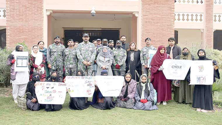 ویمن یونیورسٹی میں منشیات کے خلاف آگاہی واک کا انعقاد