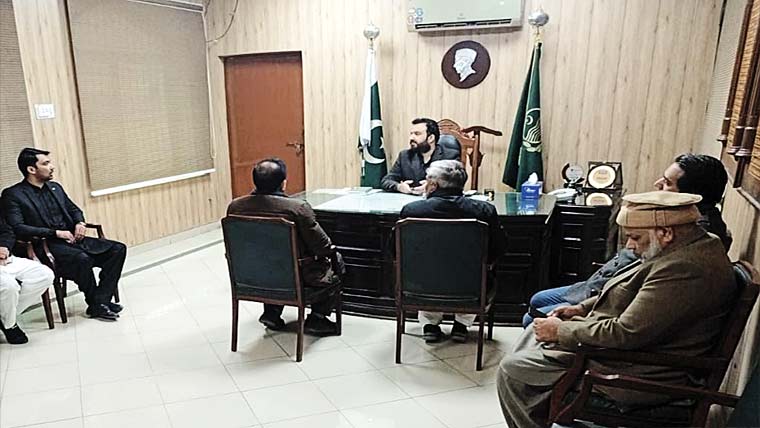 گجرات:پٹرول پمپوں پر ڈیجیٹل ادائیگی کی سہو لت فراہم 