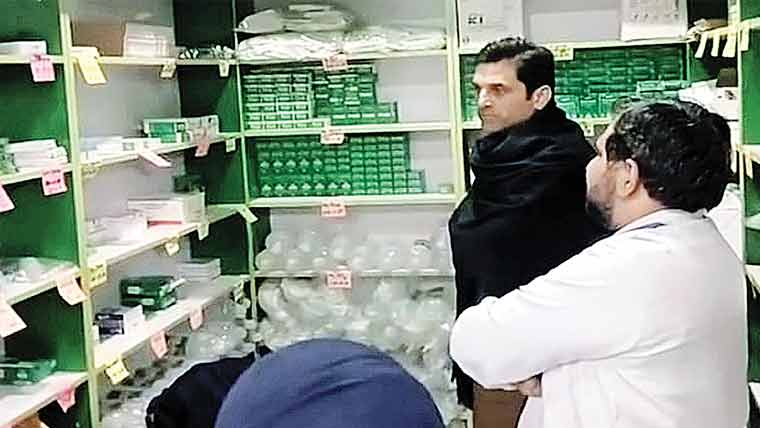  ملک صہیب احمد بھرتھ کا ٹی ایچ کیو ہسپتال بھیرہ پر چھاپہ 