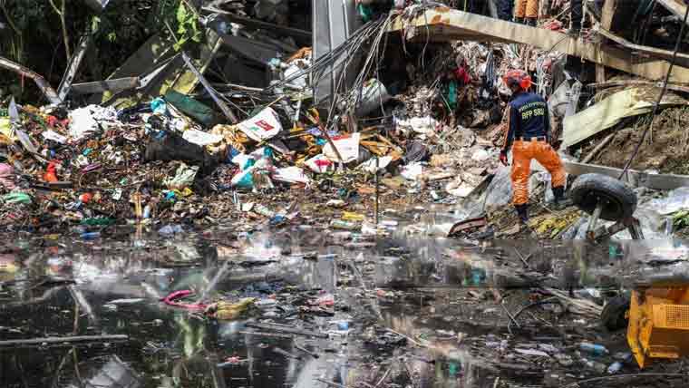 فلپائن:کچرے کا ڈھیر گرنے سے ہلاکتوں کی تعداد 7 ہو گئی