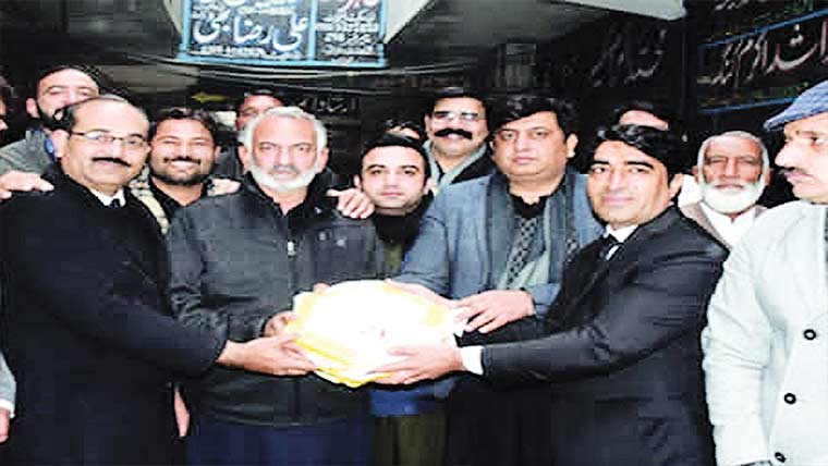 نومنتخب صدر وزیرآباد بار اور سیکرٹری  سے وکلا رہنمائوں کی ملاقات