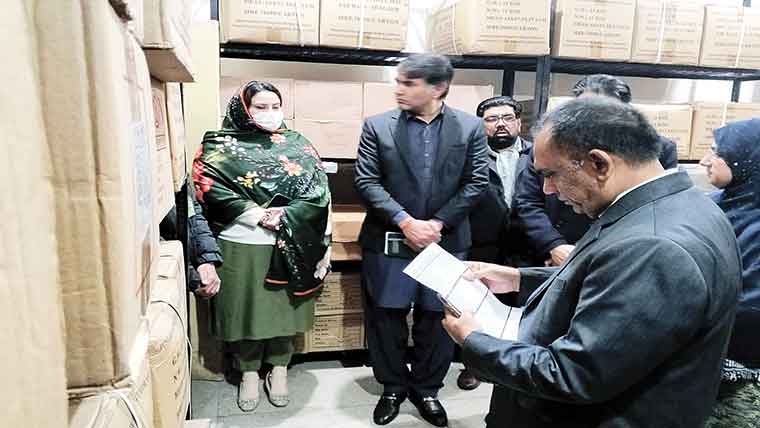 کمشنر کا ٹی ایچ کیو ہسپتال بھاگٹانوالہ کا دورہ،سہولیات کا جائزہ 