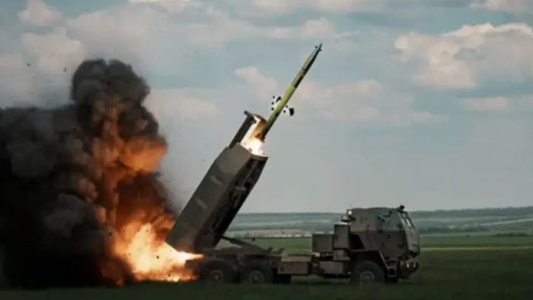 روس کا یوکرینی ہوائی جہاز وں کی دیکھ بھال کے پلانٹ پر میزائل حملہ 