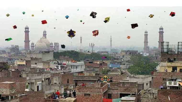  اندرون شہر 22ہزار چھتوں پر بسنت منانے کی تیاریاں