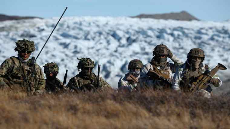 ڈنمارک نے گرین لینڈ میں فوجیوں کی تعداد بڑھا دی