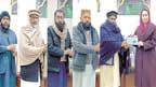 مساجد کے آئمہ کرام میں  25 ہزار اعزازیہ کے کارڈز تقسیم