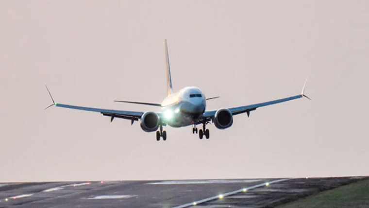 پاکستانی ایئرلائنز کو ایرانی فضائی حدود  استعمال کرنے میں احتیاط کی ہدایت