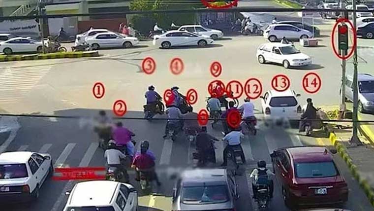 ٹریفک پولیس کے ای چالان میں خامیوں کا سلسلہ رک نہ سکا