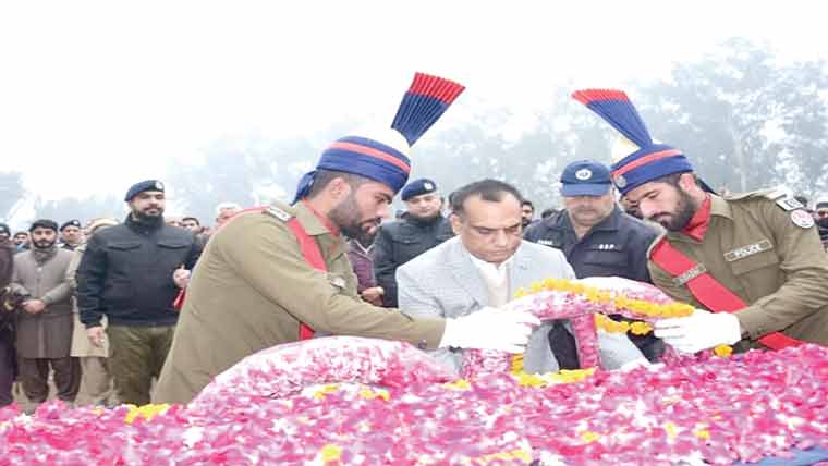 سب انسپکٹر کی شہادت وزیراعلیٰ کا اظہار افسوس، آئی جی کا نوٹس