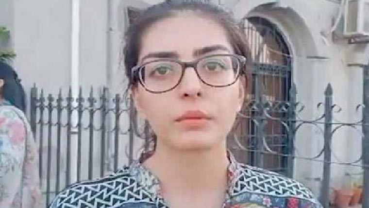 ایمان مزاری اورہادی سمندرمیں ہوں  یا آسمان پر،آج پیش کریں:جج