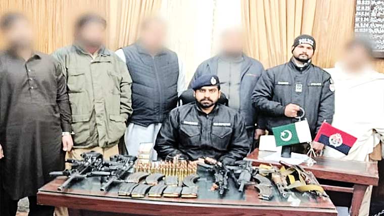 سیالکوٹ:ہوائی فائرنگ میں  ملوث افراد گرفتار ، اسلحہ برآ مد 