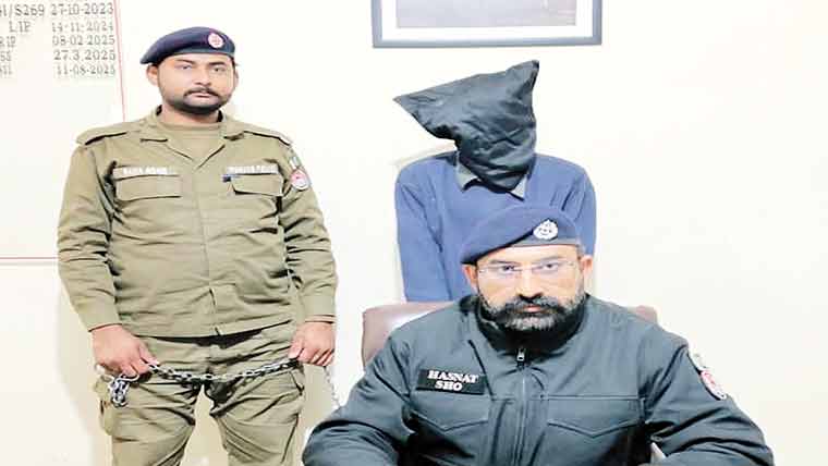  فیکٹری ایریا پولیس نے اندھے قتل کا سراغ لگا کر قاتل پکڑ لیا