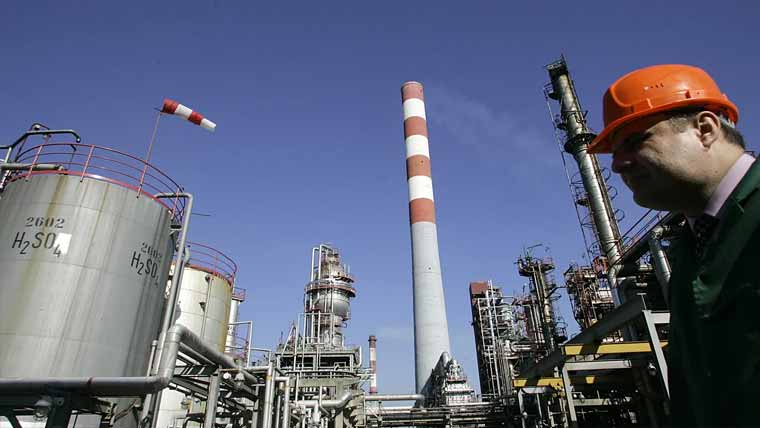 امریکی پابندیوں میں عارضی نرمی سربیا کی واحد آئل ریفائنری بحال