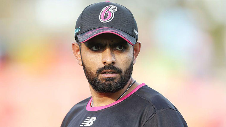 سمتھ کا سٹرائیک نہ دینا بابر اعظم کی توہین:آسٹریلوی میڈیا