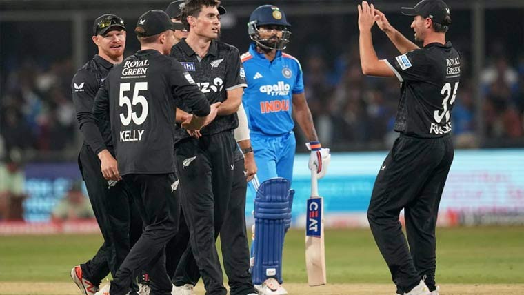  نیوزی لینڈ نے تیسرے ون ڈے میں  بھارت کو ہرا کر سیریز اپنے نام کر لی