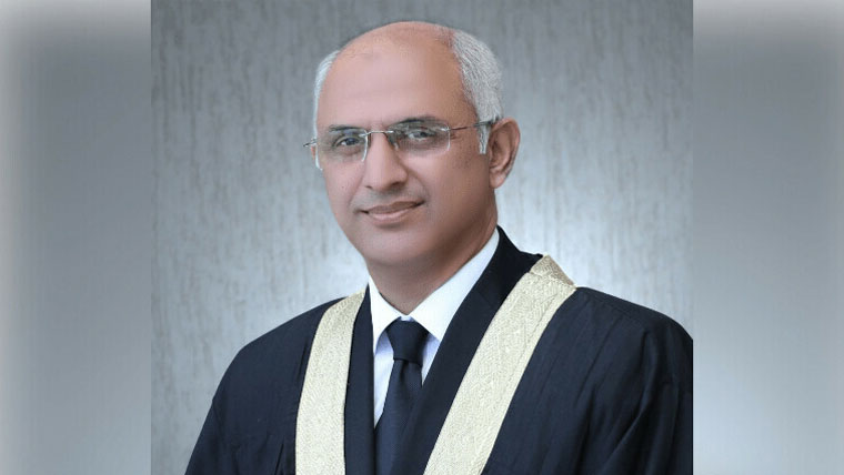  شادی پر سلامی بیوی کی، اچھی زندگی کیلئے واپس نہ لو : جسٹس کیانی