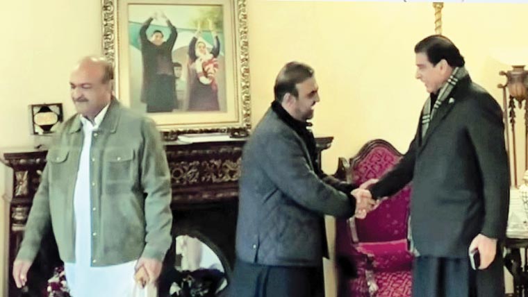 پیپلز پارٹی میں شمولیت، وسیم افضل  گوندل کی پرویز اشرف سے ملاقات 