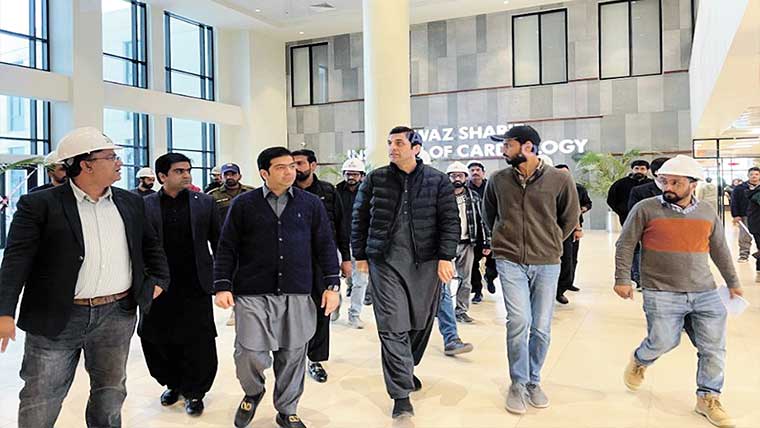 صہیب برتھ،ذیشان عاشق کا نوازشریف کارڈیالوجی ہسپتال کا دورہ