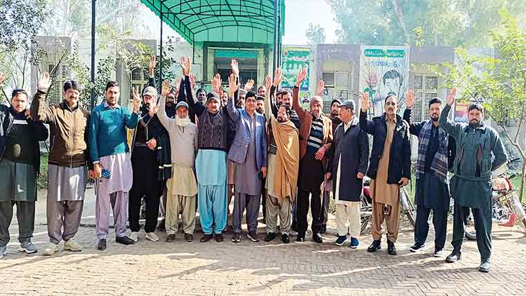 علی پورچٹھہ:گیپکو کی ممکنہ نجکاری کیخلاف ملازمین کا احتجاج 