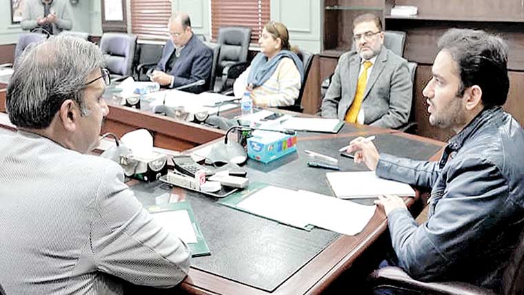  اصلاحات، متبادل توانائی کا فروغ  ٹھوس اقدامات جاری:صوبائی وزیر 