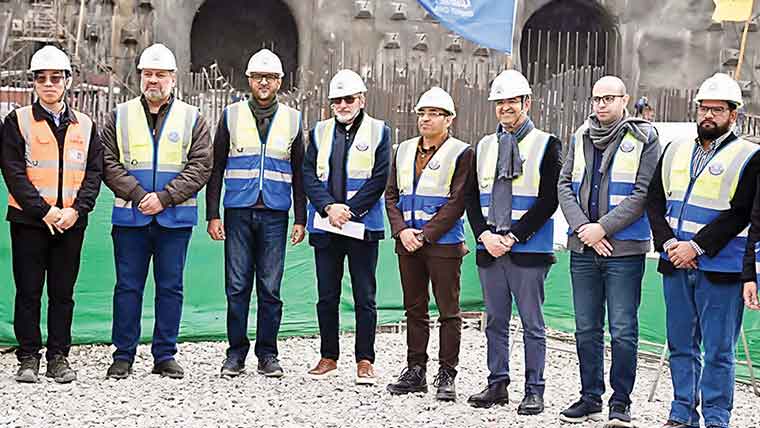 اسلامی ترقیاتی بینک کے وفد کا مہمند ڈیم پراجیکٹ کا دورہ،تعمیراتی کام کاجائزہ