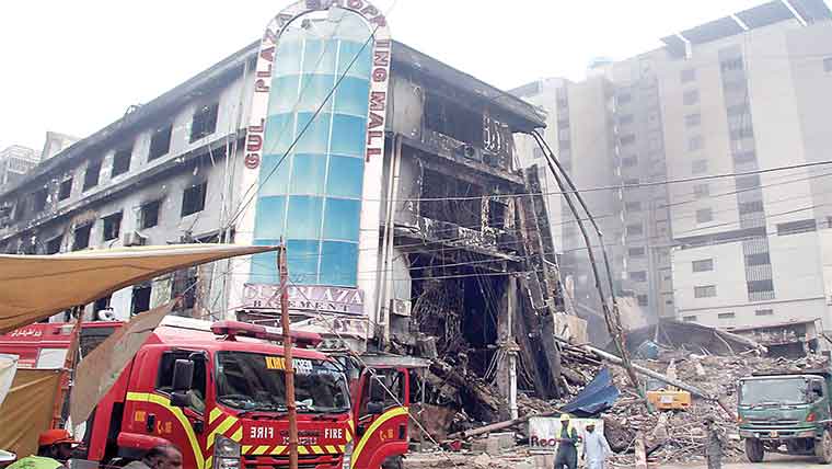 گل پلازہ : مصنوعی پھولوں کی دکان میں آگ بچوں کے کھیلنے کے دوران لگی : تحقیقاتی ذرائع 