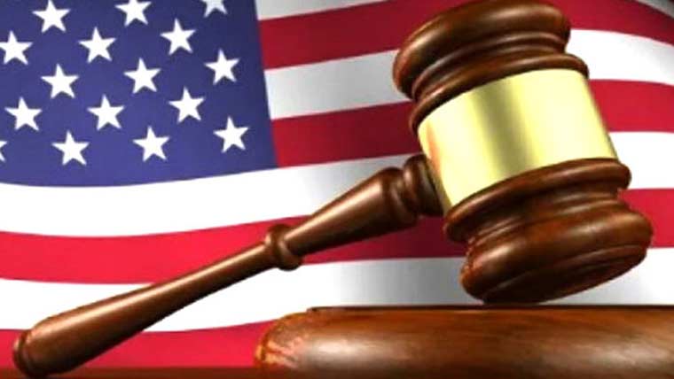 امریکی عدالت نے صحافی کے ضبط  شدہ آلات کا جائزہ لینے سے روکدیا