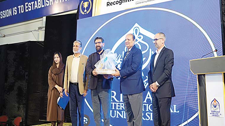 رفاہ انٹرنیشنل یونیورسٹی ، انوویشن اینڈ ویلنَس فیسٹیول کا آغاز 