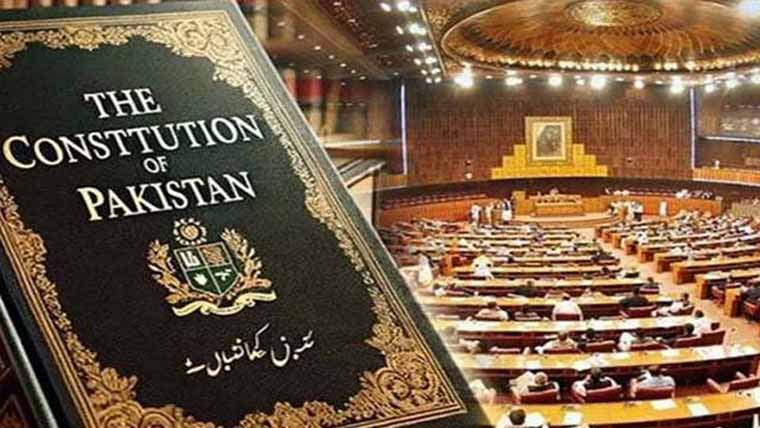  18ویں ترمیم کا خاتمہ :اصل لڑائی اختیار اور وسائل کی ہے