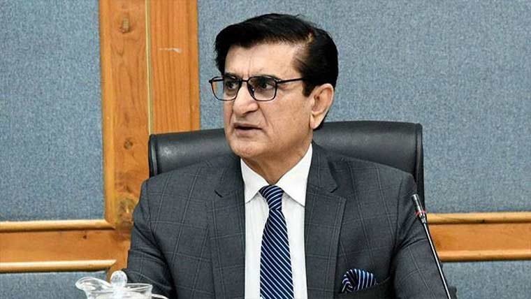 ایم کیو ایم کراچی میں انتشار و افراتفری چاہتی : قادر مندوخیل 