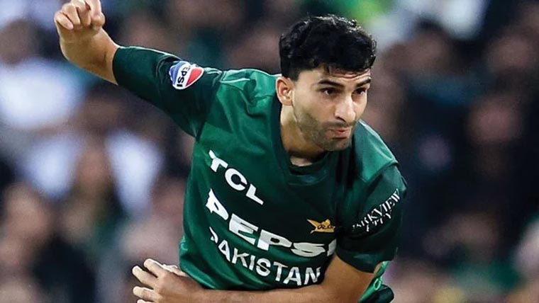 سفیان مقیم کا ڈربی شائر فالکنز کیساتھ معاہدہ