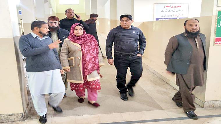  ہسپتال کیخلاف پروپیگنڈا کرنے  والوں کیخلاف قانونی کارروائی  کی جائے :ڈاکٹر راحت کلثوم 